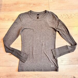 Under Armour Womens Long Sleeve Athletic Shirt Gray Fitted‎ Size Small S